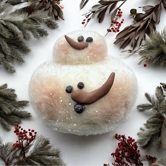 Handcrafted Rustic Christmas Set - Picture 2 of 13